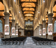 interieur eglise toussaint